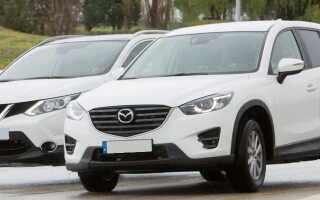 Какой автомобиль лучше: Nissan Qashqai или Mazda CX-5