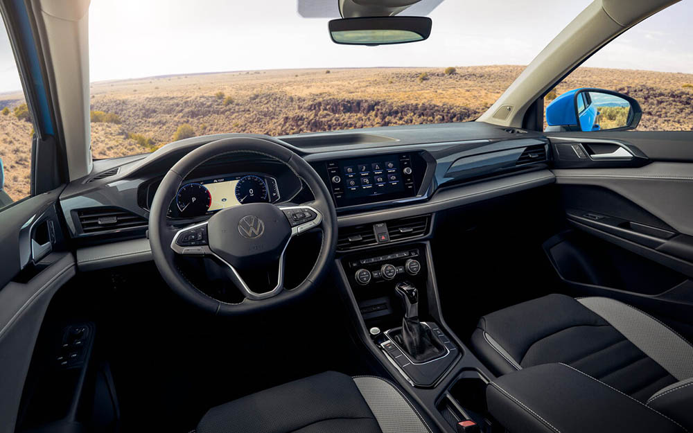 Авто Volkswagen Taos внутри