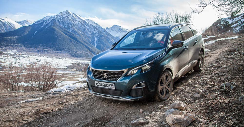Езда на Peugeot 5008