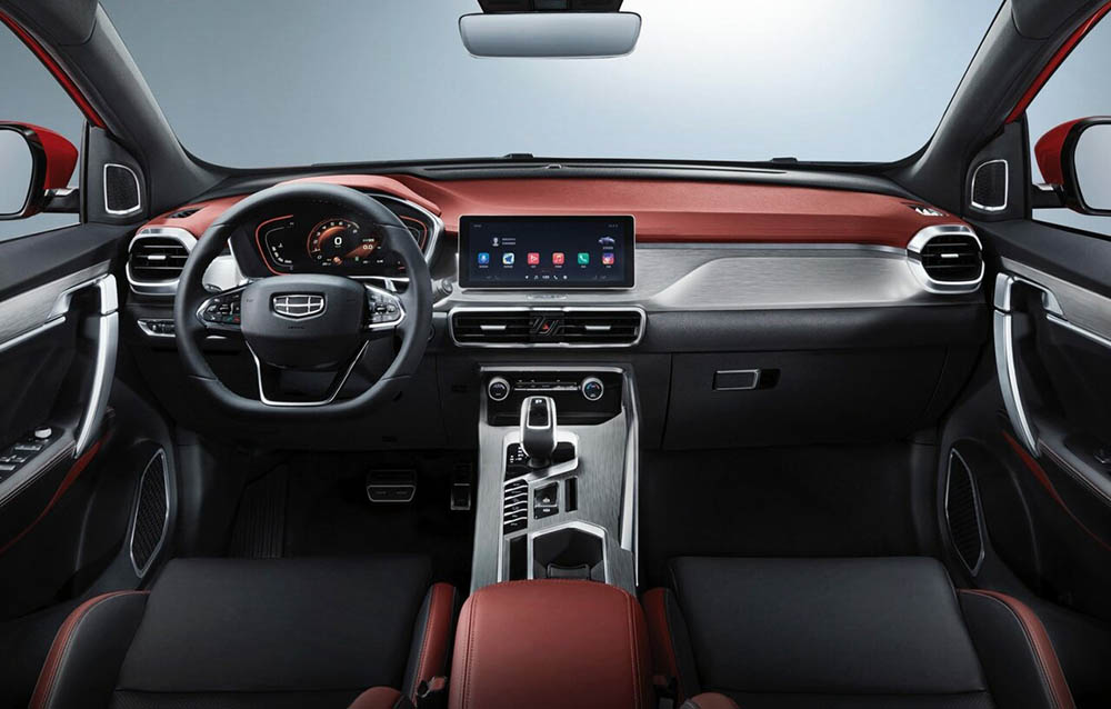 Geely Coolray внутри