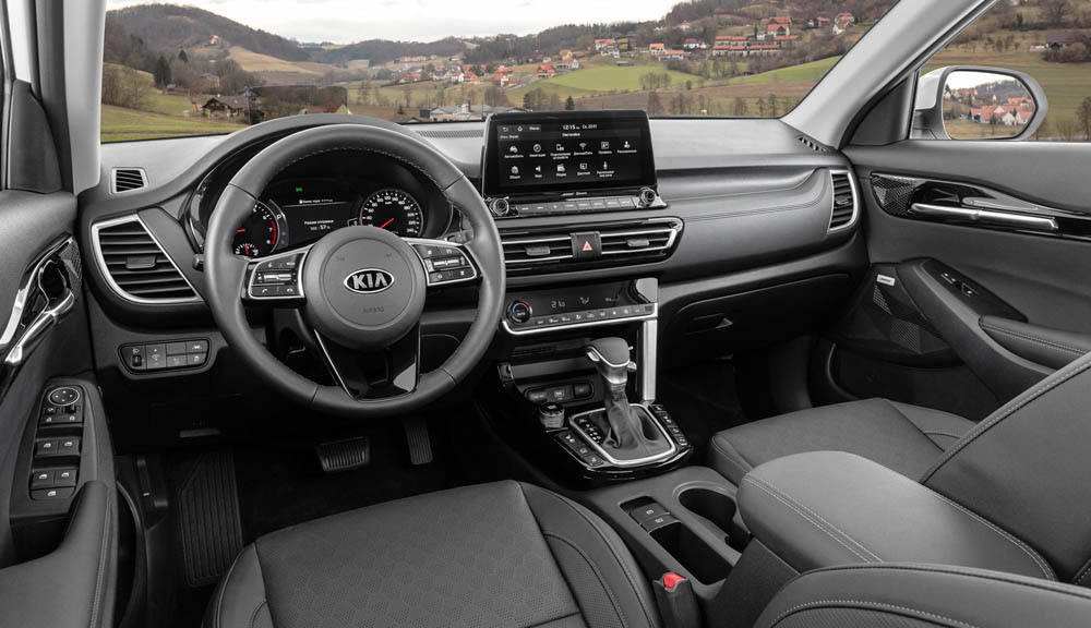 Kia Seltos внутри