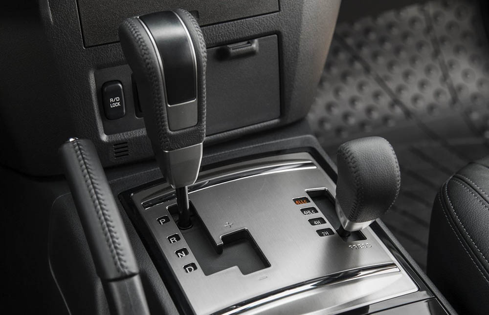 Коробка Mitsubishi Pajero