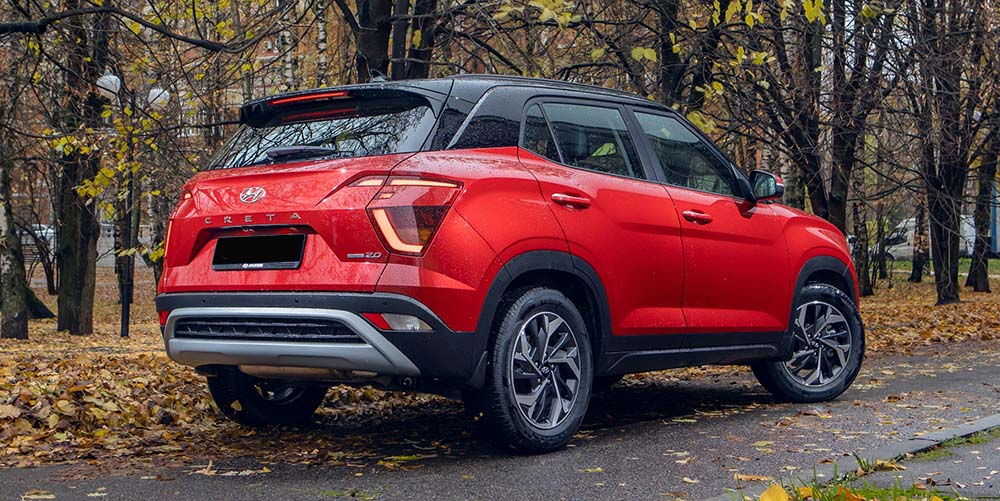 Кроссовер Hyundai Creta сзади