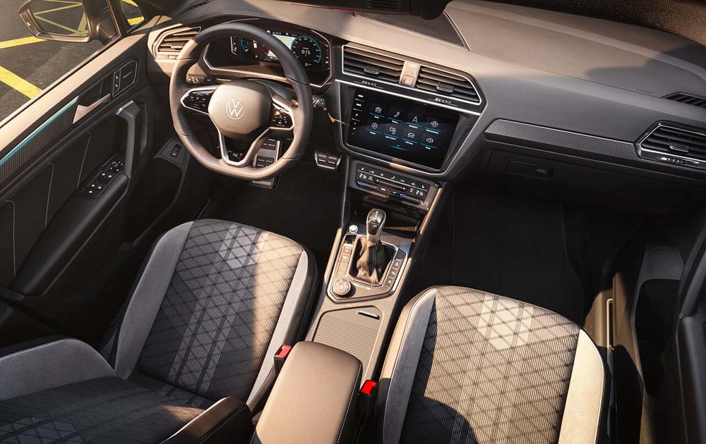 Кроссовер Volkswagen Tiguan внутри