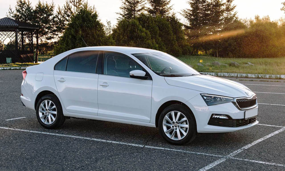 Лифтбек Skoda Rapid