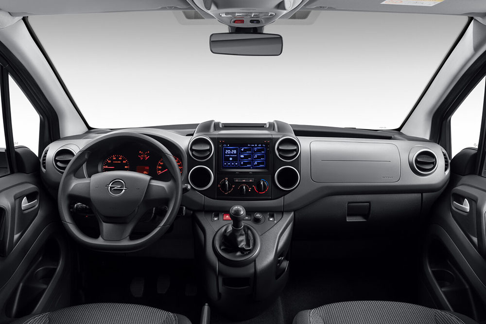 Opel Combo внутри