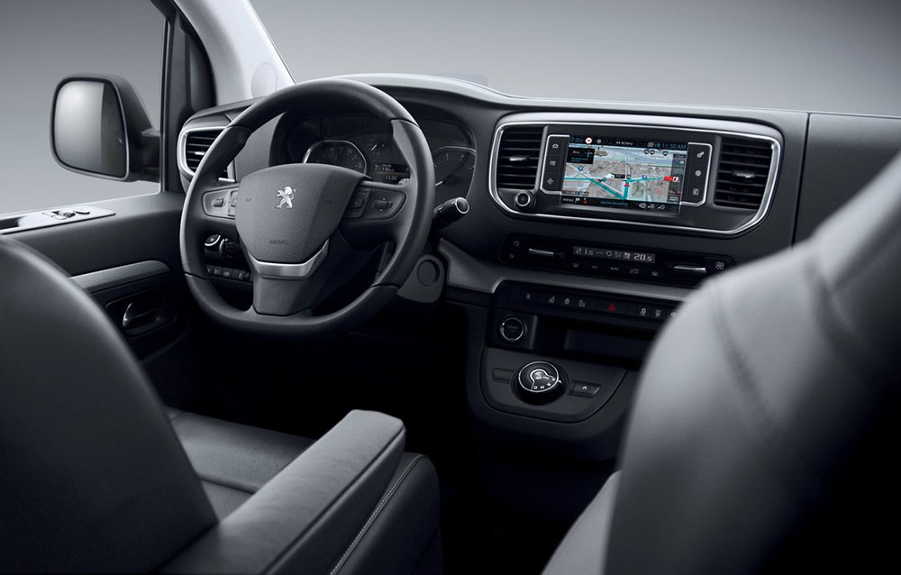 Peugeot Traveller внутри