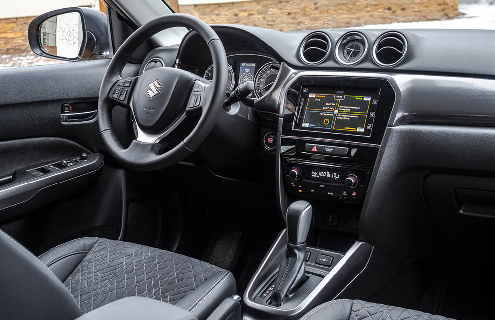 Салон Suzuki Vitara