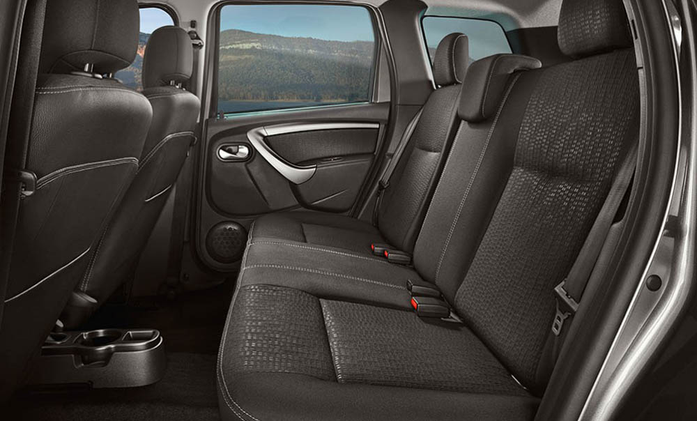 Сиденья Nissan Terrano