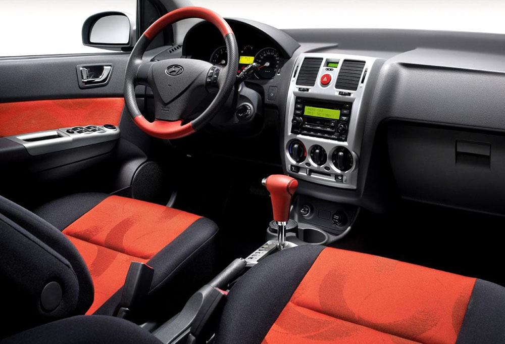 Внутри Hyundai Getz
