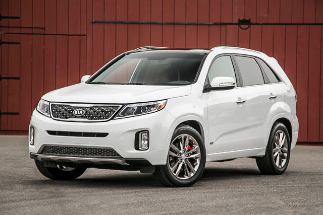 Автомобиль Kia Sorento - это хорошая комплектация и повышенная проходимость