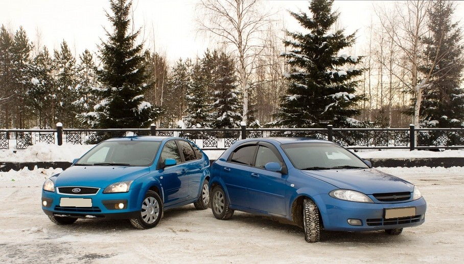 Chevrolet Lacetti и Ford Focus