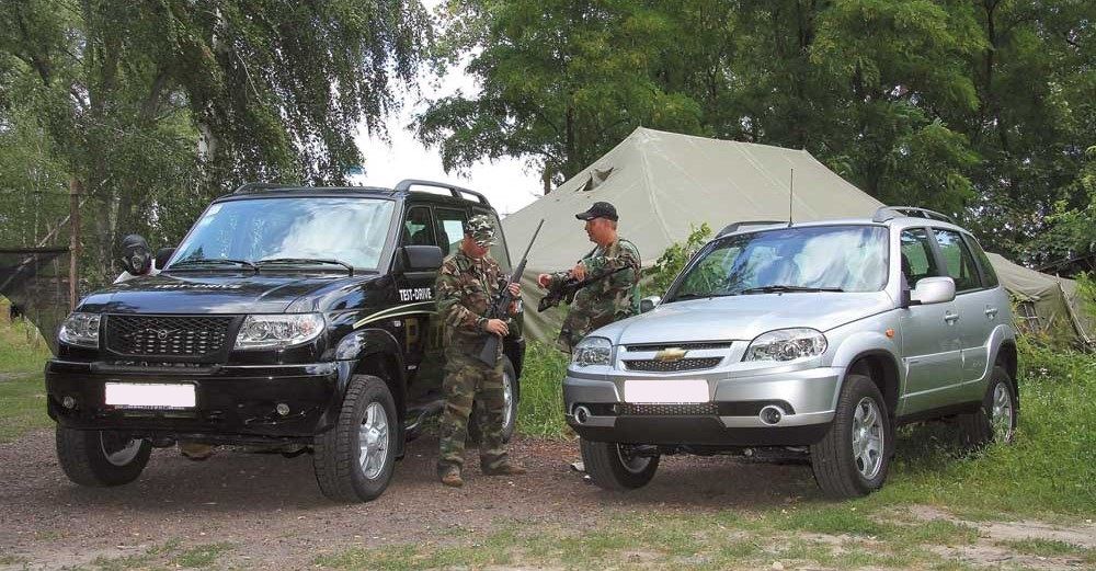 Chevrolet Niva и УАЗ Патриот