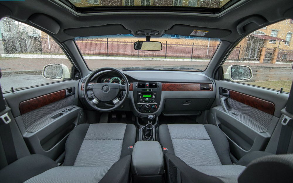 Салон Daewoo Gentra Daewoo Gentra
