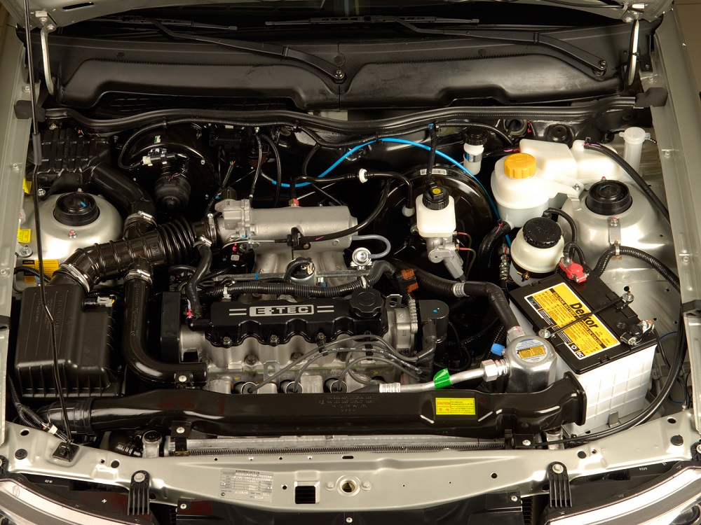 Daewoo Nexia под капотом