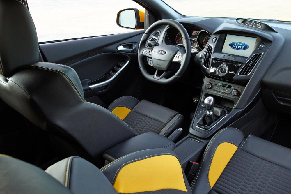 Салон Ford Focus Ford Focus