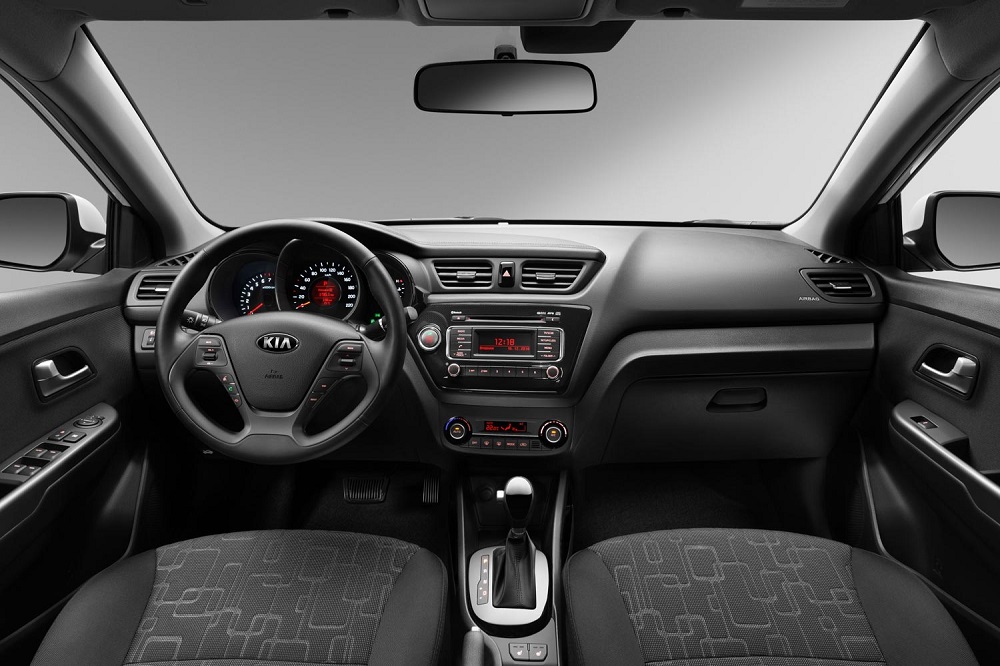 Салон Kia Rio Салон Kia Rio изнутри