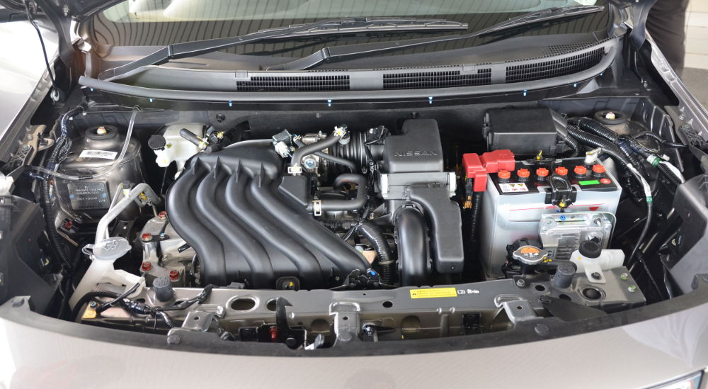 Nissan Almera