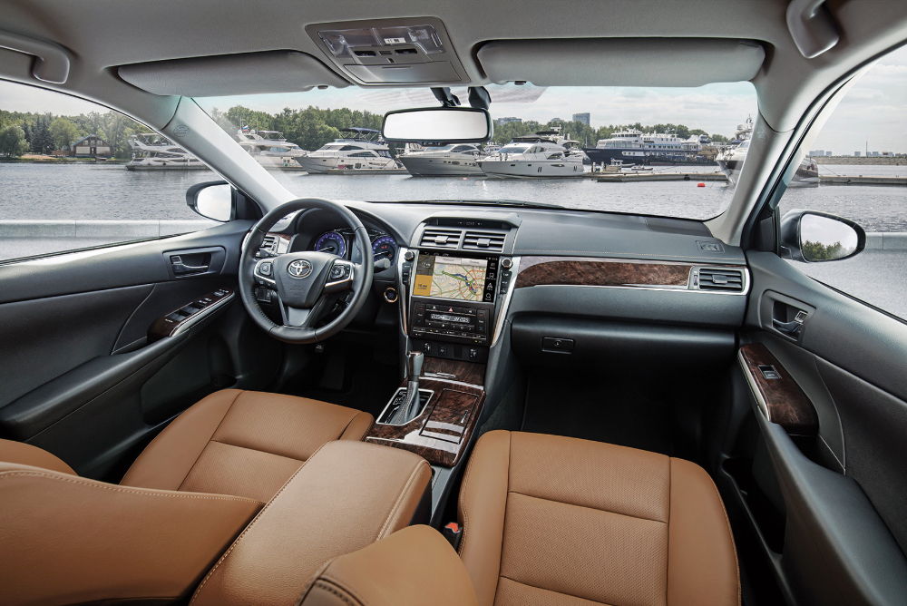 Салон Toyota Camry Toyota Camry