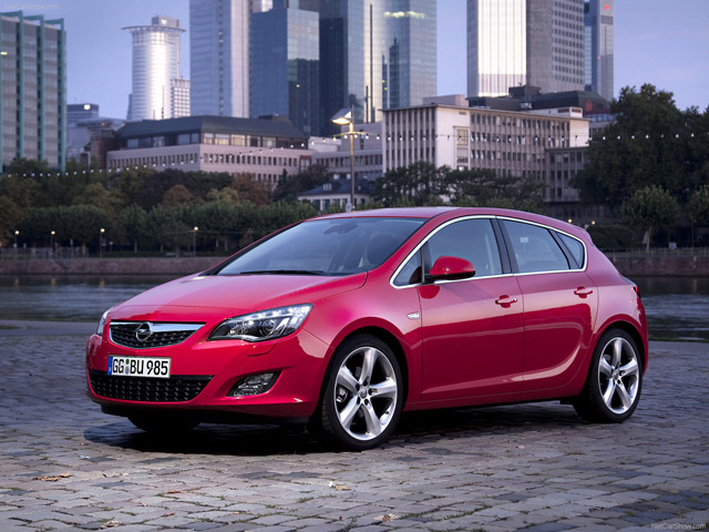Автомобиль Opel Astra Комфорт и практичность -характерные черты автомобиля Opel Astra