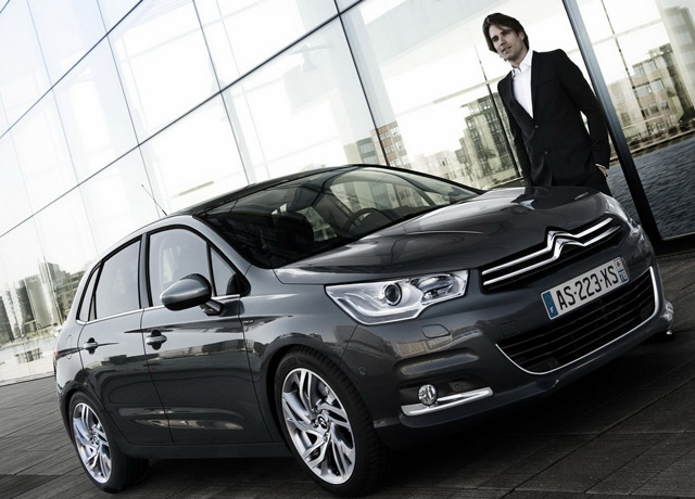 Автомобиль Citroen C4 В автомобиле Citroen C4 продуманна каждая деталь