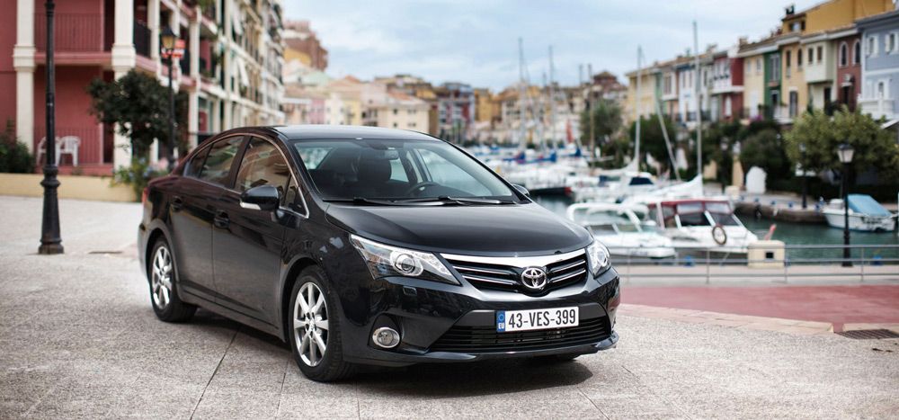 Внешний вид автомобиля Toyota Avensis
