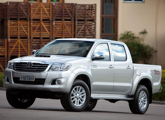 Внешний вид автомобиля Toyota Hilux