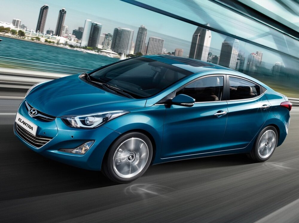 Hyundai Elantra Hyundai Elantra синий