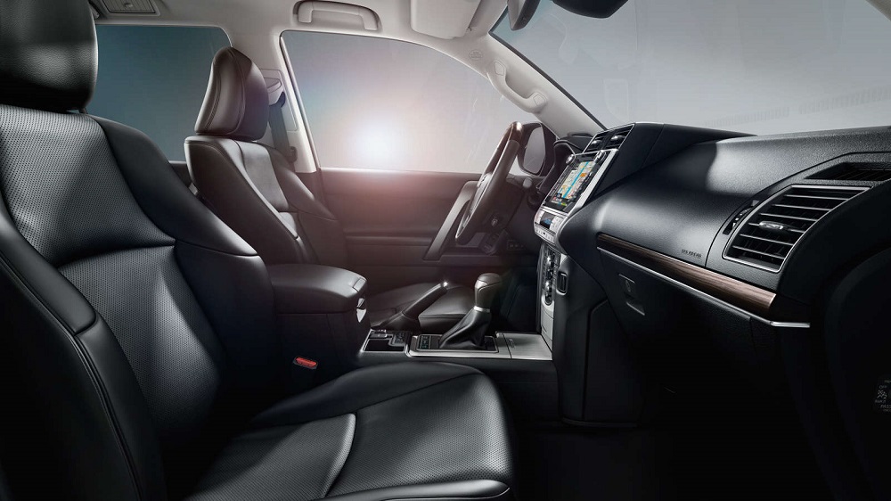 Салон автомобиля Land Cruiser Prado Салон Land Cruiser Prado