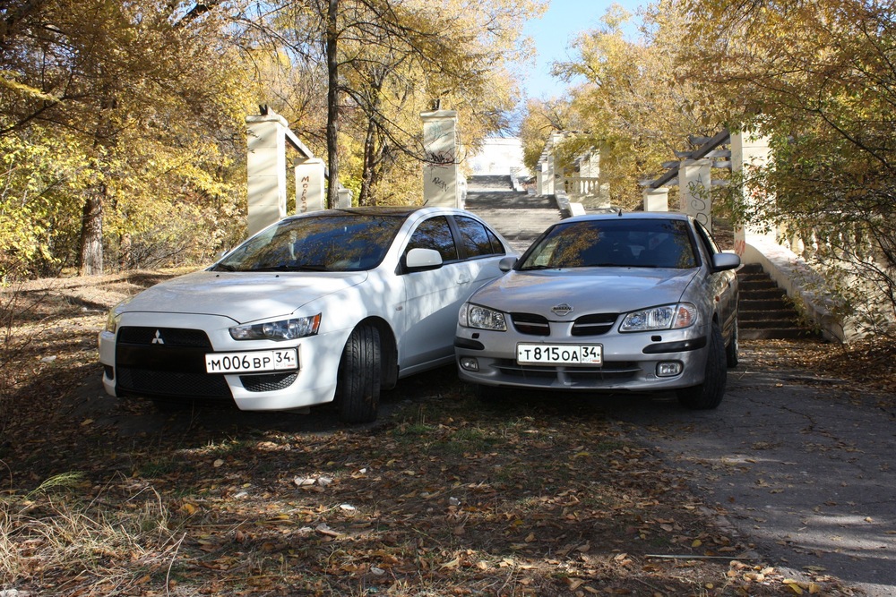 Mitsubishi Lancer или Nissan Almera