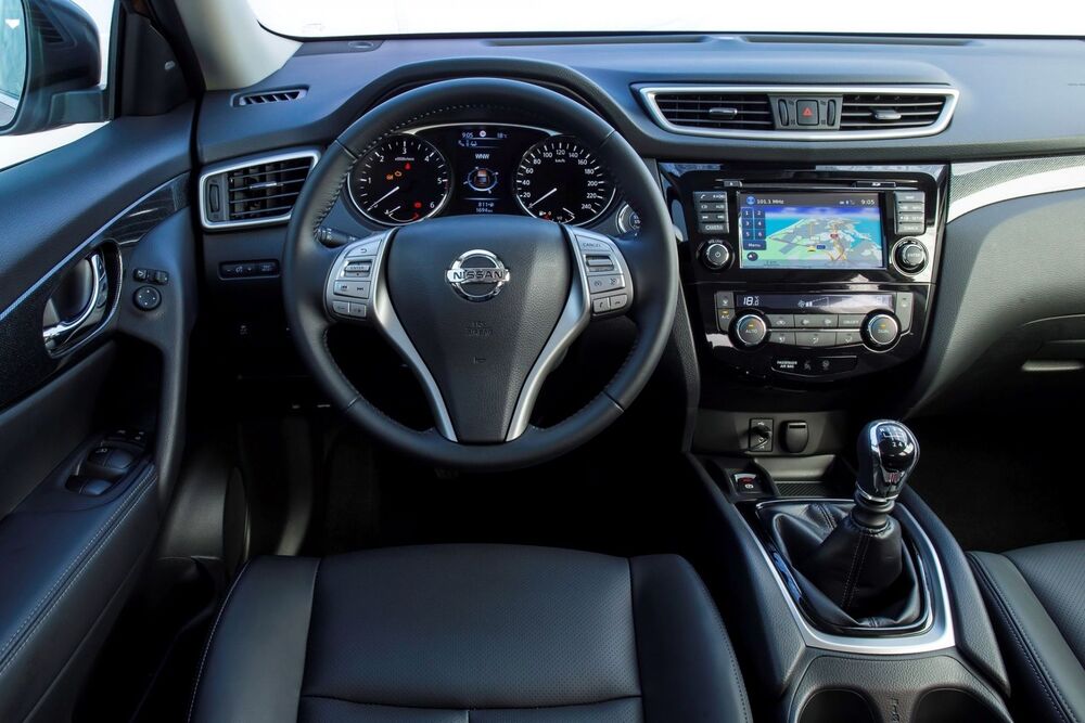 Nissan X-Trail салон