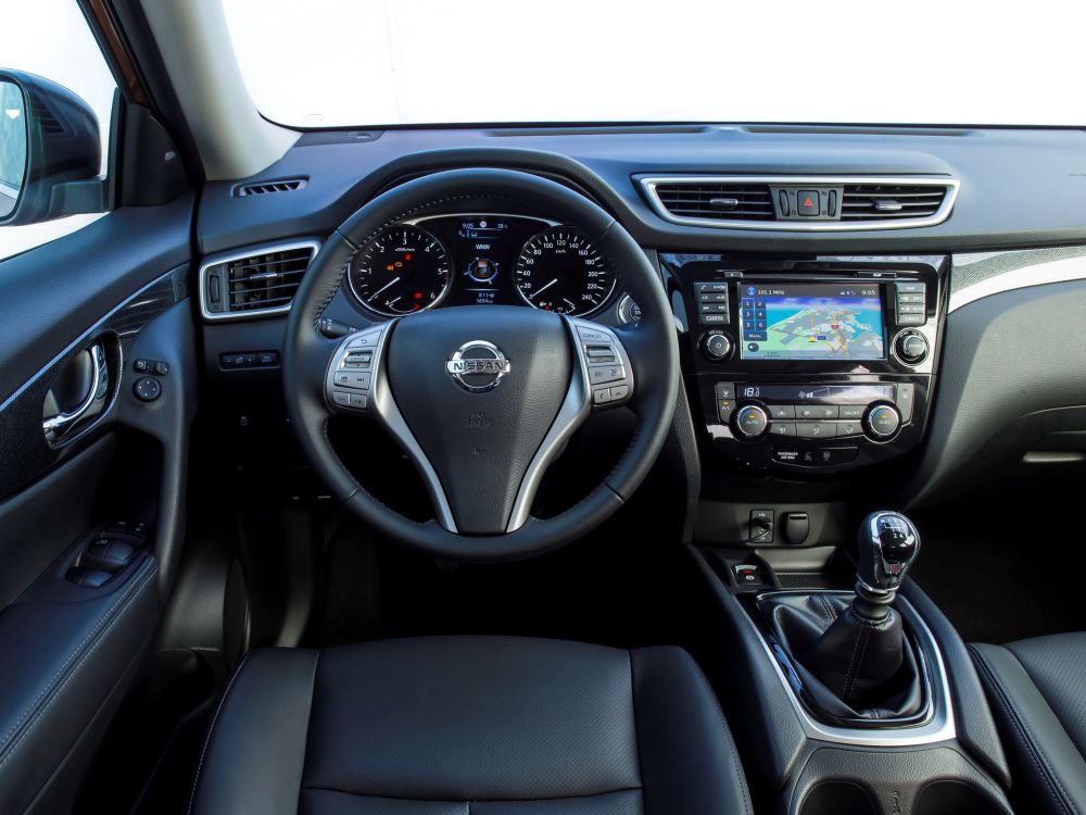 Салон Nissan X-Trail