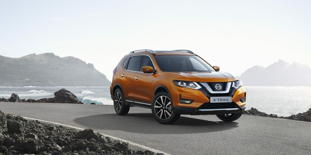 Nissan X-Trail Оранжевый Nissan X-Trail