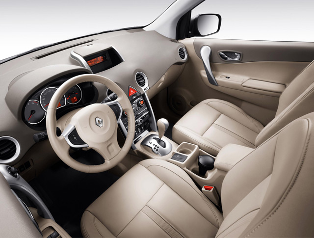 Салон Renault Koleos