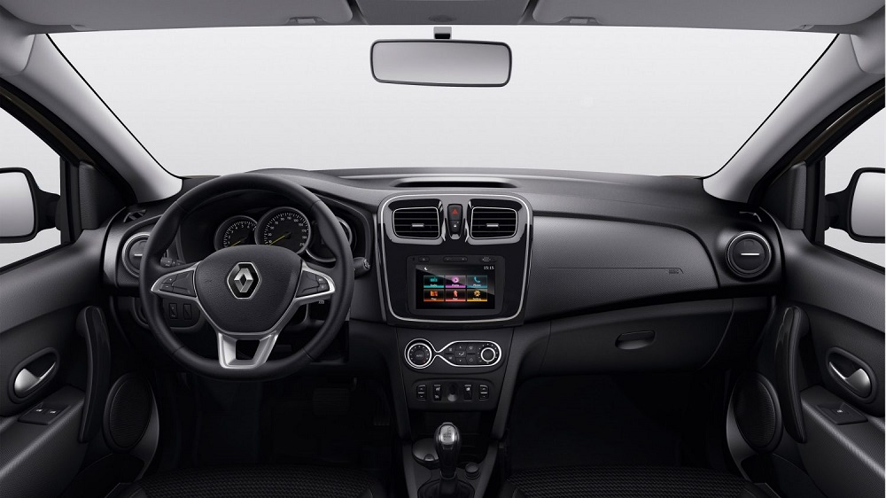Салон автомобиля Renault Logan
