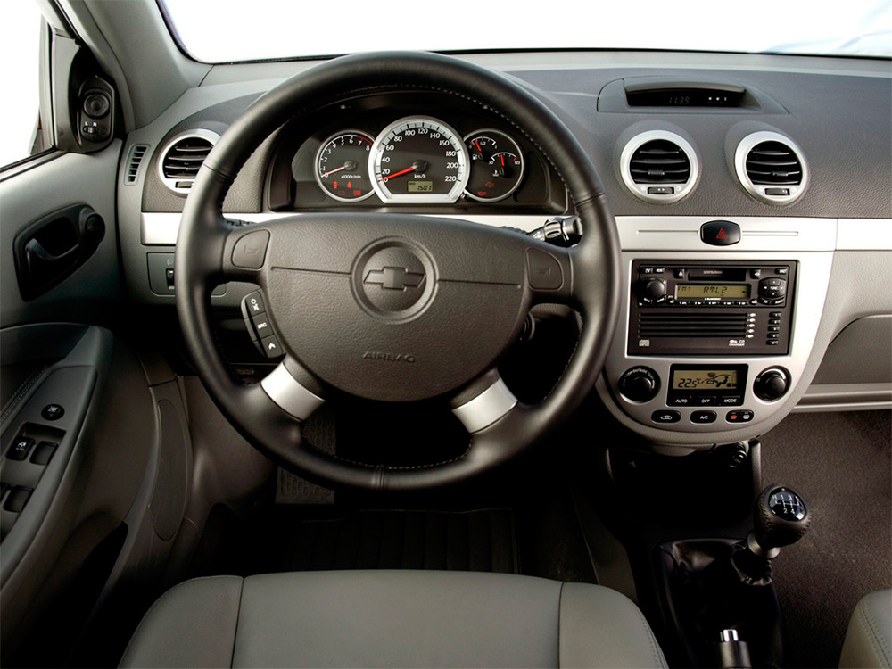 Салон Chevrolet Lacetti Салон Chevrolet Lacetti
