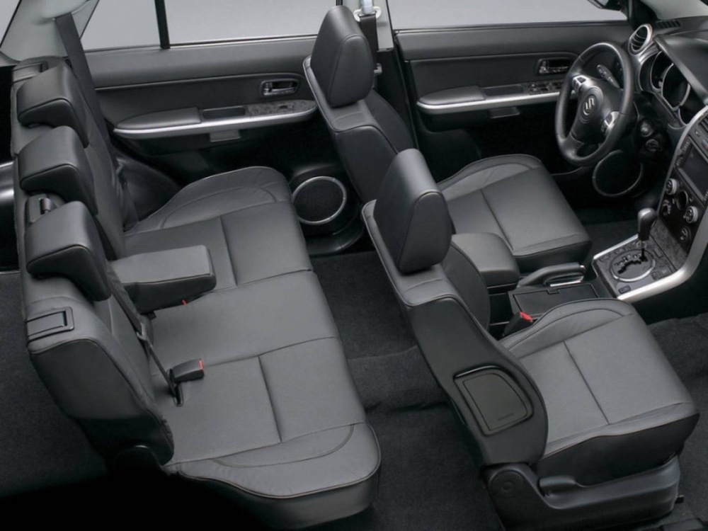 Салон Suzuki Grand Vitara